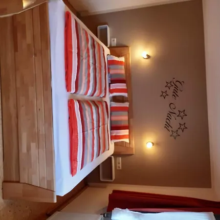 Veilchen By Interhome * Ernst