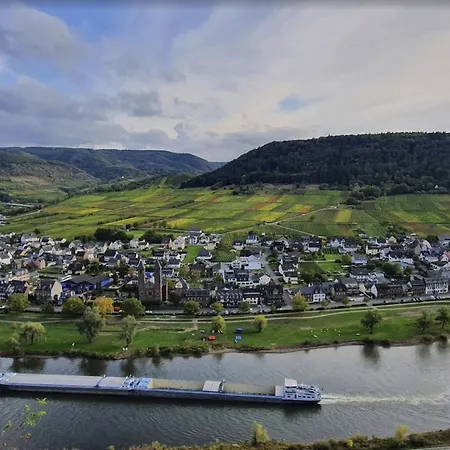 Veilchen By Interhome *